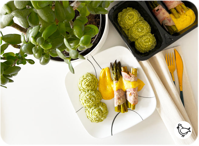 Asperges vertes, sauce hollandaise et purée de brocolis