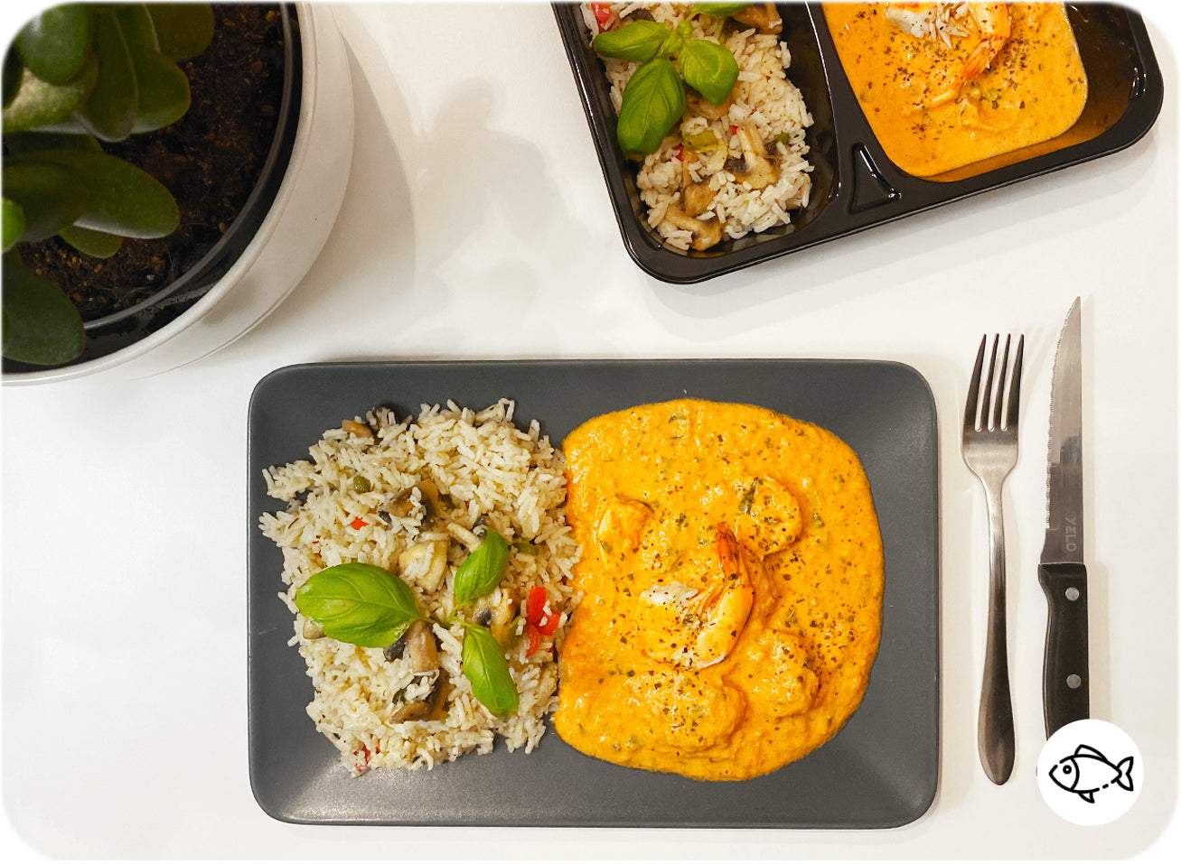 Scampis diabolo accompagné de riz aux légumes